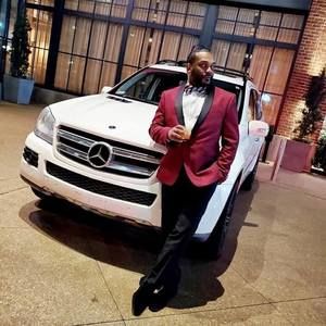 Meet your Posher, Antwan